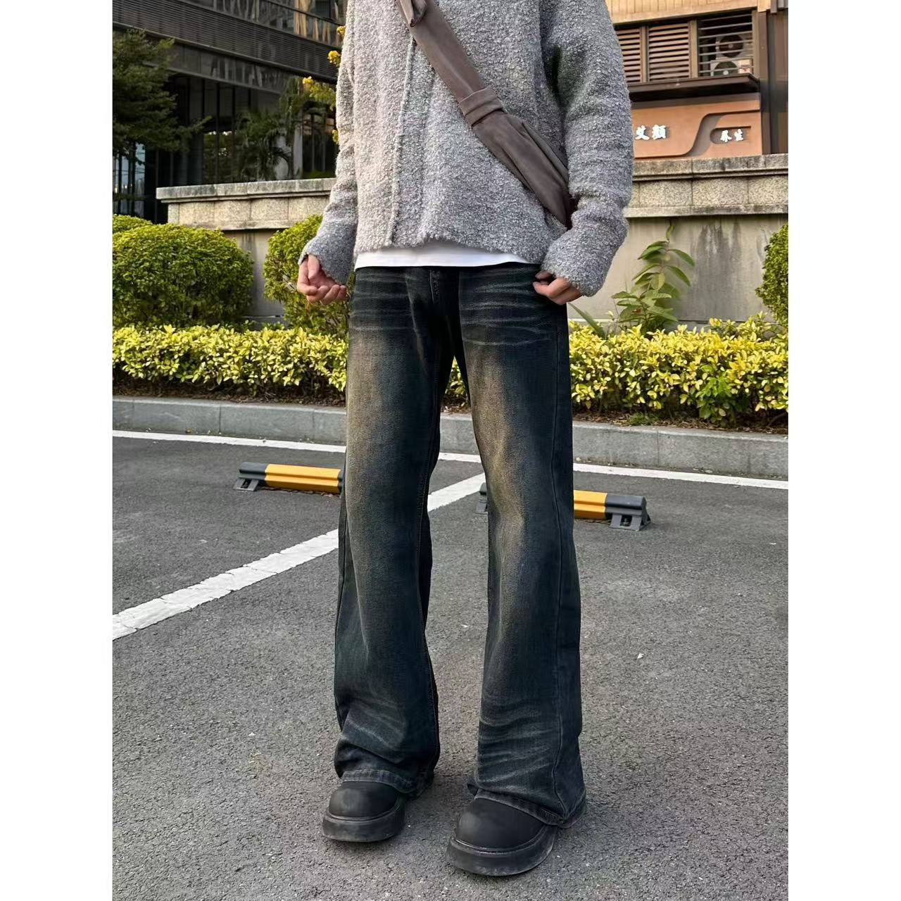 怪兽实验室美式休闲复古猫须蓝牛微喇做旧设计直筒宽松显瘦牛仔裤