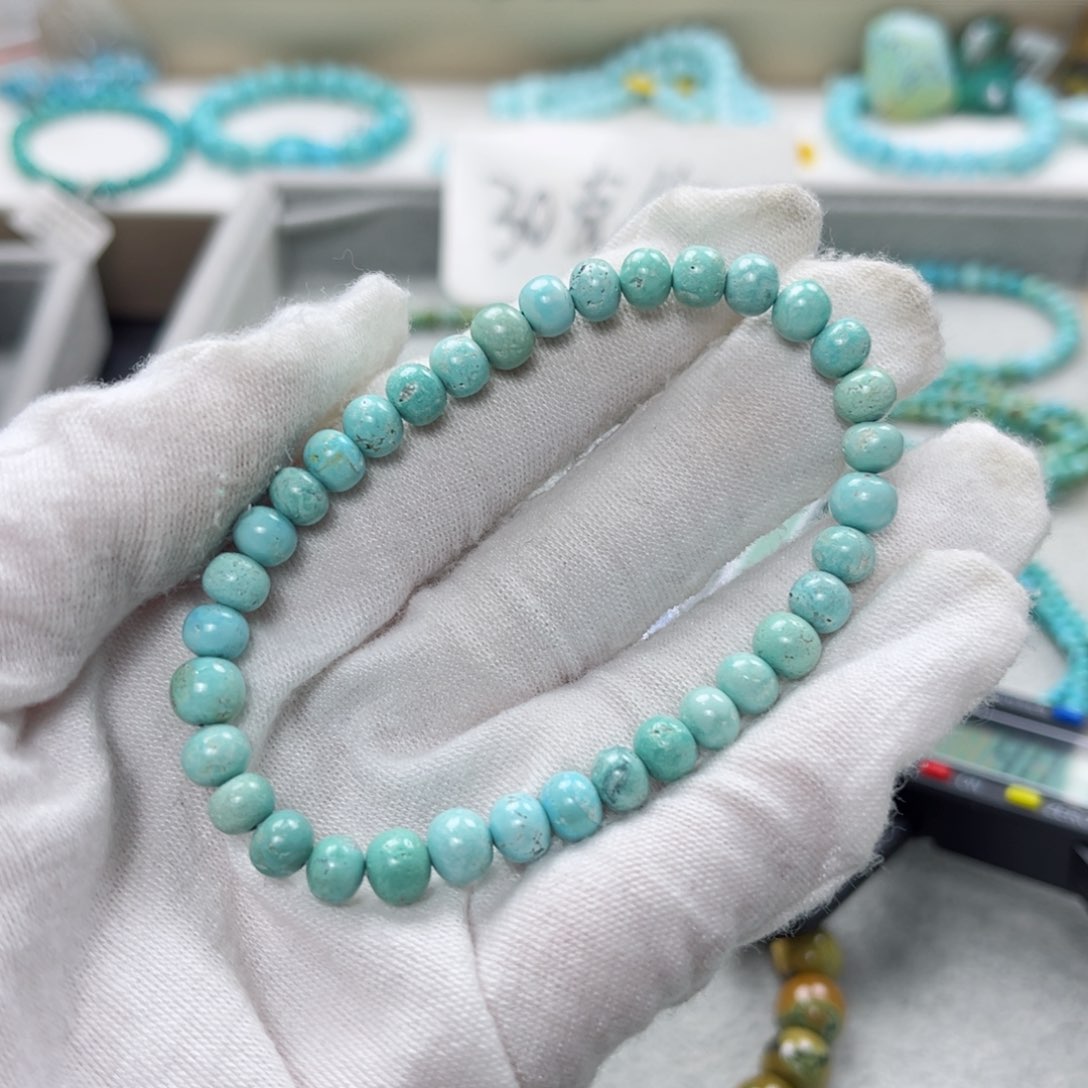 绿松石绿松石未镶嵌