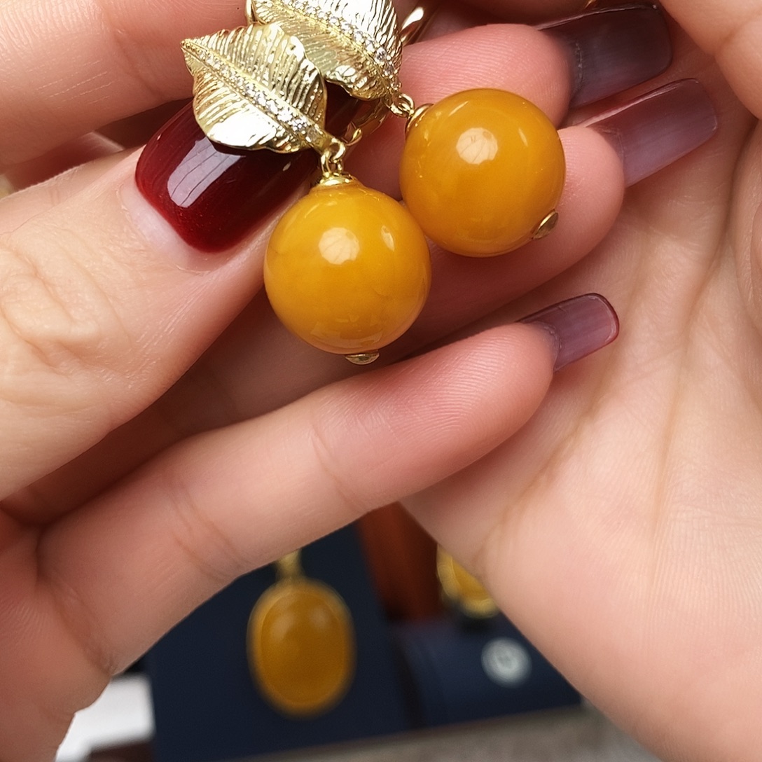 快***单蜜蜡银S925镀金镶嵌耳饰