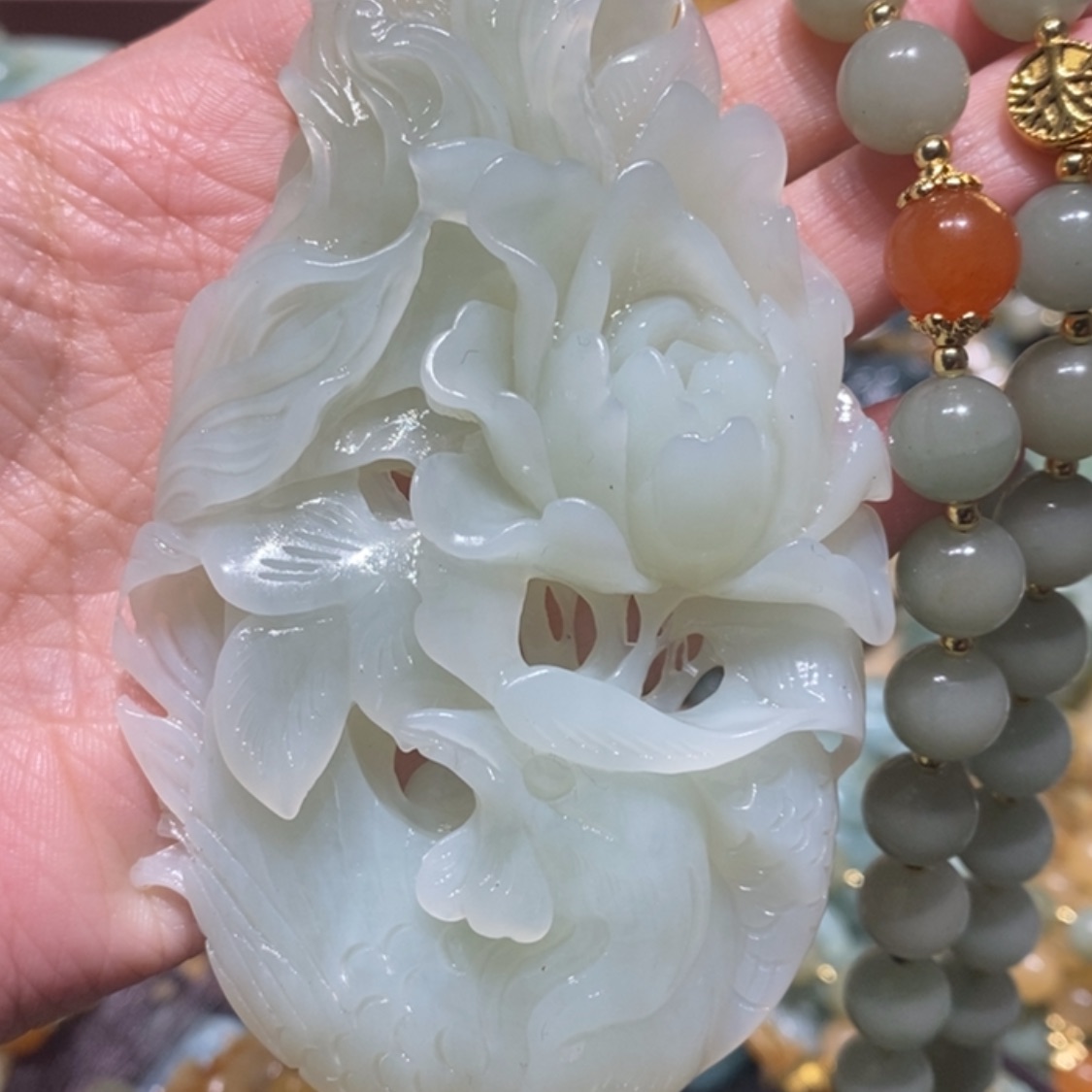 【闪购商品】岫玉毛衣链未镶嵌