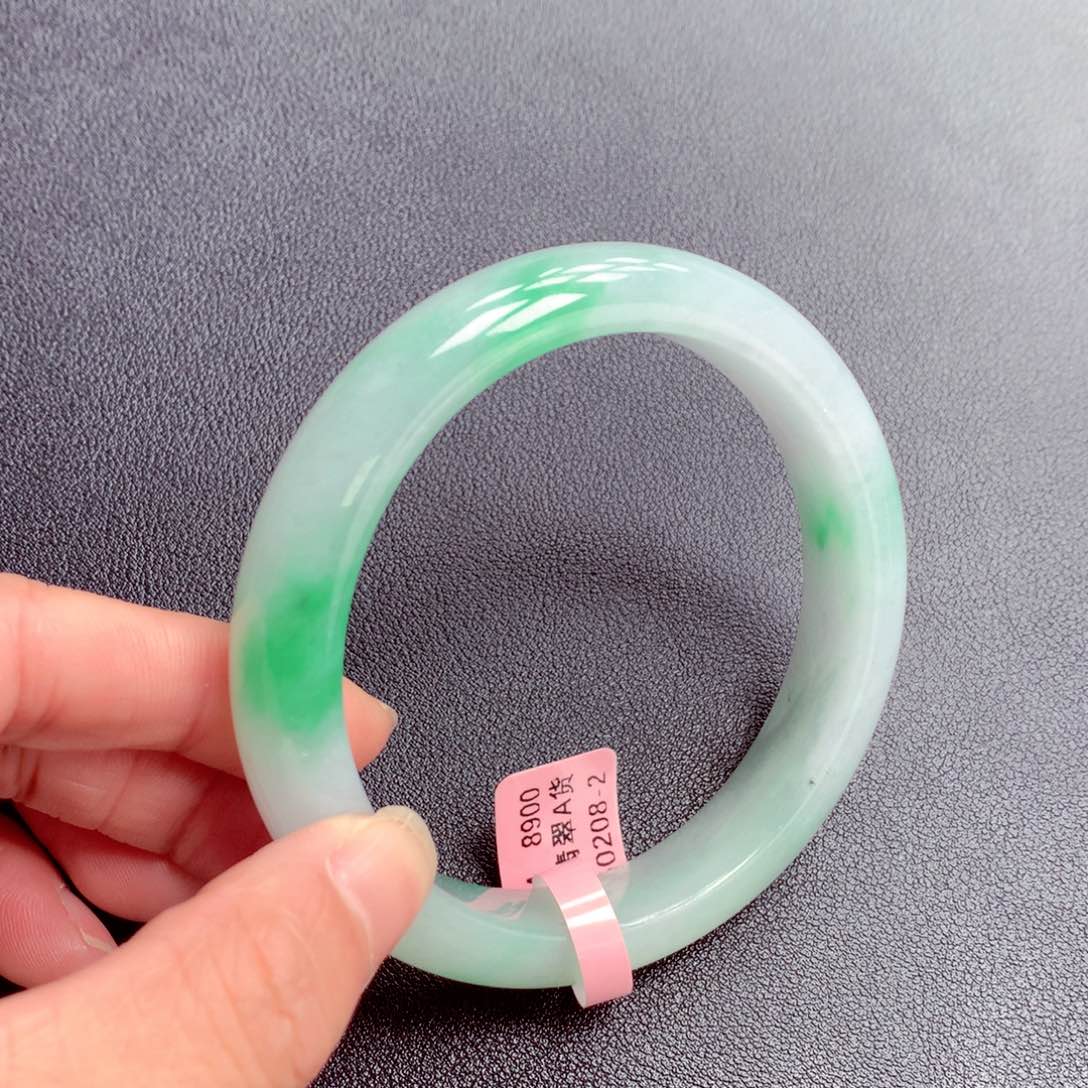 翡翠未镶嵌手镯缅甸翡翠