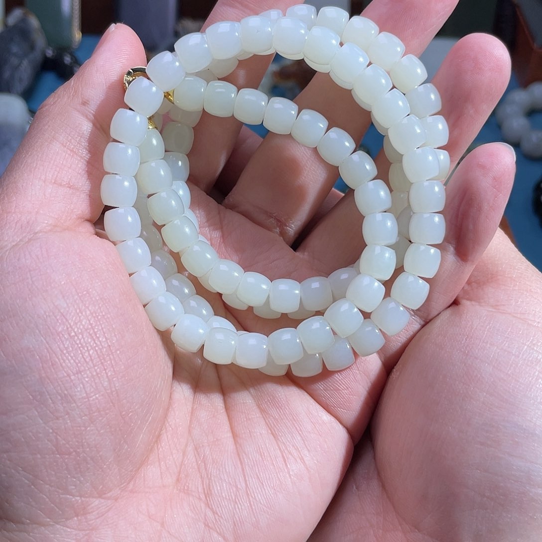 和田玉挂件未镶嵌且末直切108链子