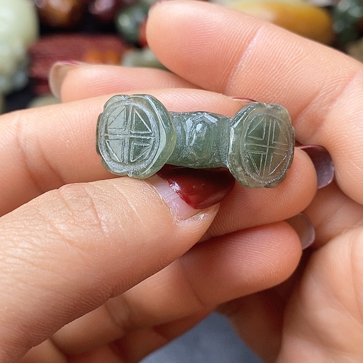 和田玉（糖玉）挂件未镶嵌