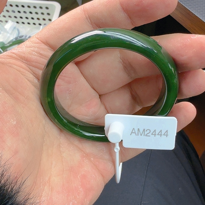 和田玉（碧玉）手镯未镶嵌55