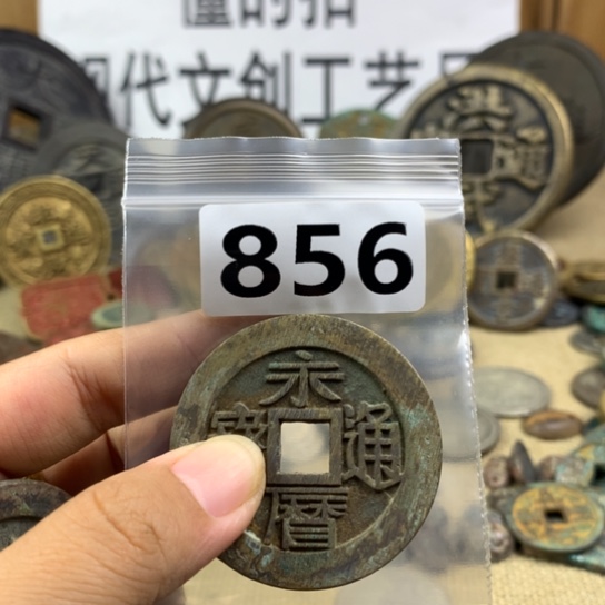 古***木铜现代文创工艺品
