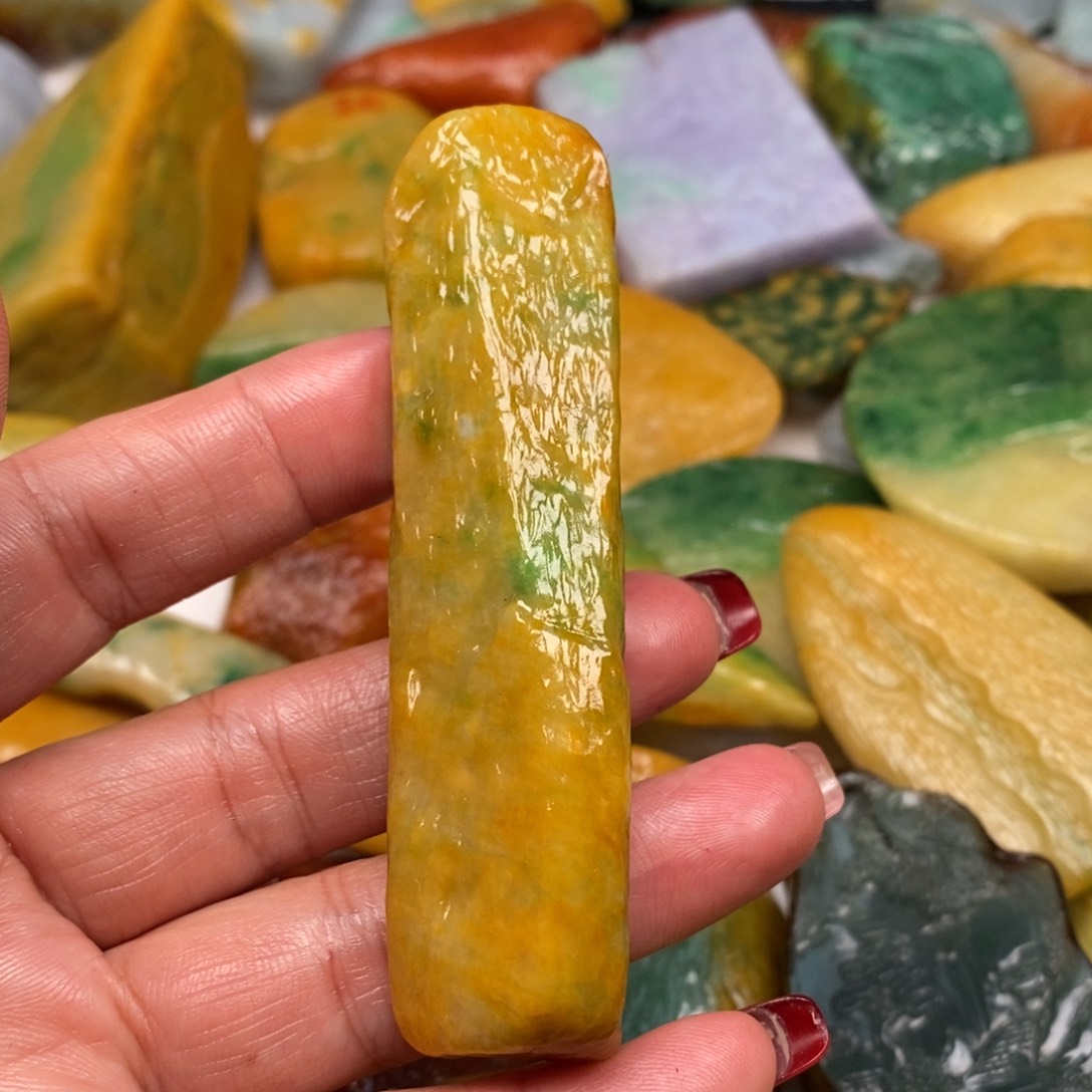 翡翠颈饰未镶嵌兜*米