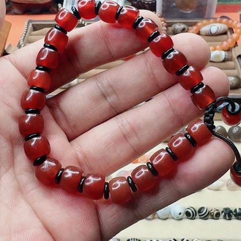 大叶紫檀（黑酸枝木类）我****嘛