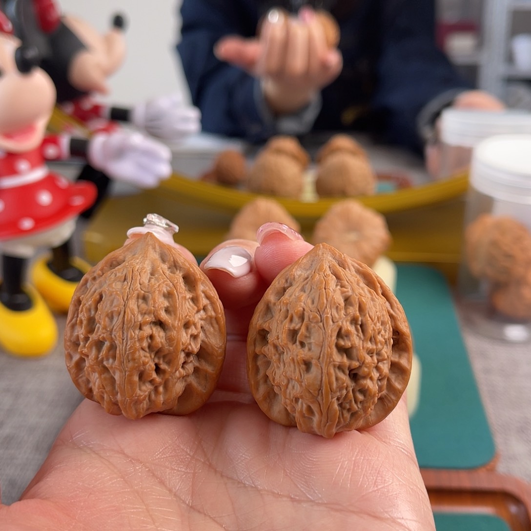 文玩核桃吊坠35寿桃全品