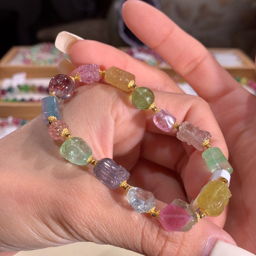 碧玺多样性发货一件未镶嵌