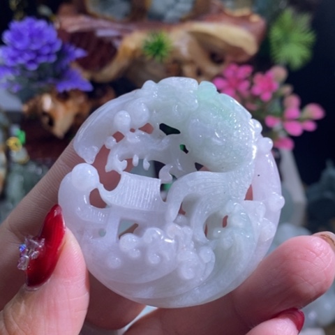 【闪购商品】颈饰未镶嵌翡翠鱼