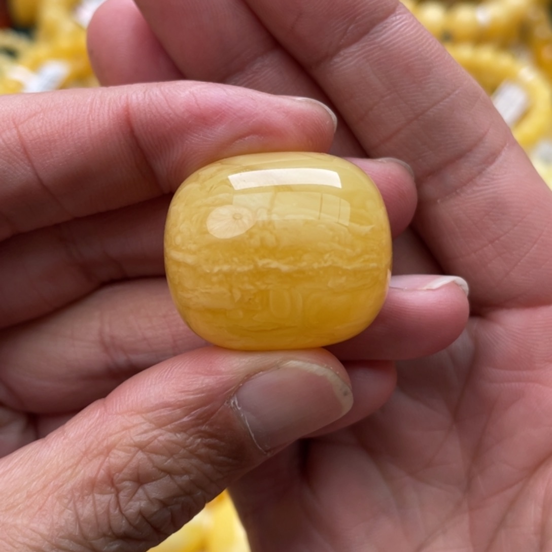 蜜蜡珠宝奇石未镶嵌特价！微微瑕 12.2