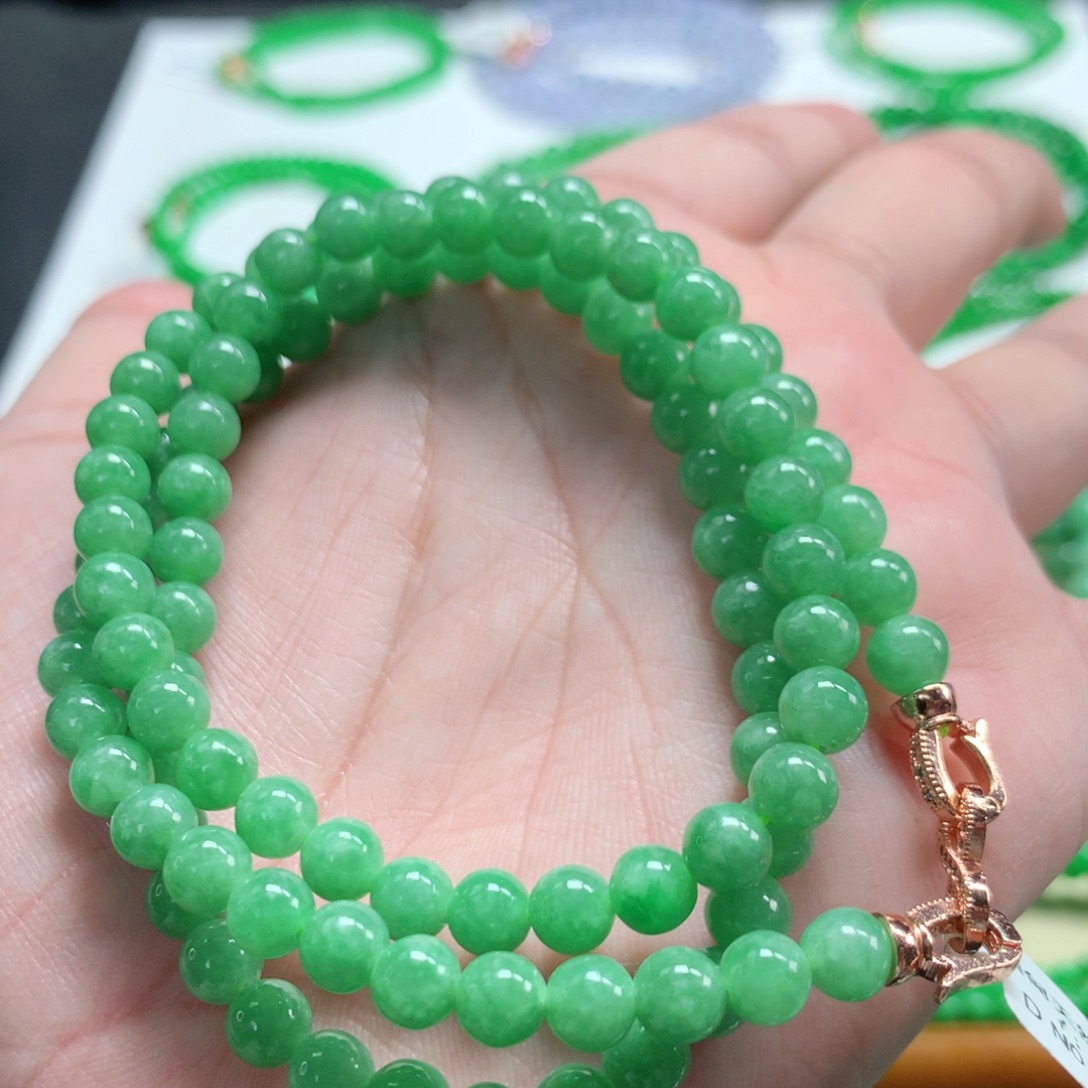 翡翠未镶嵌手链翡翠