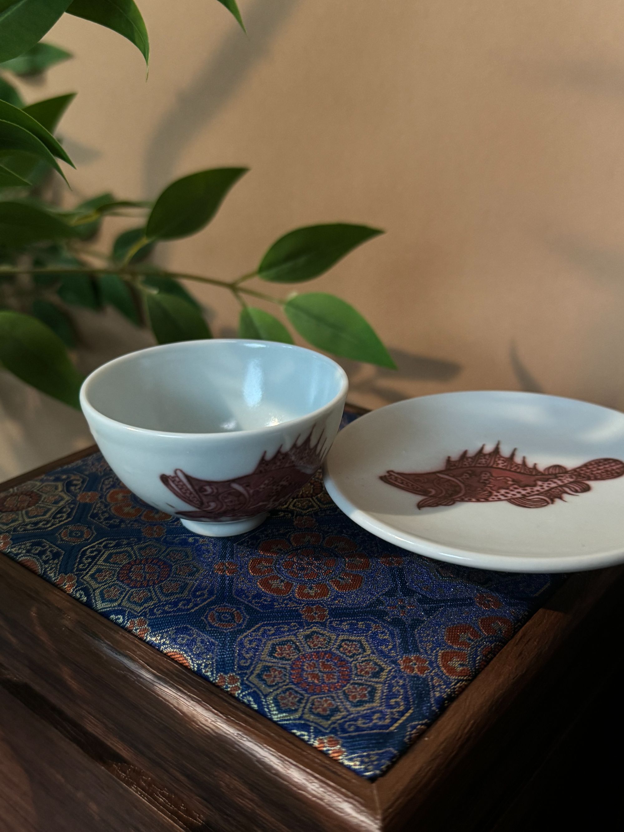 A474【蜕观堂】釉里红单鳜鸡心杯 容量50ml 