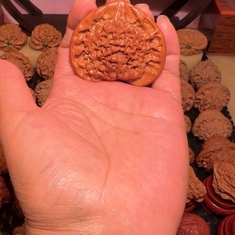 把件文玩核桃桃心