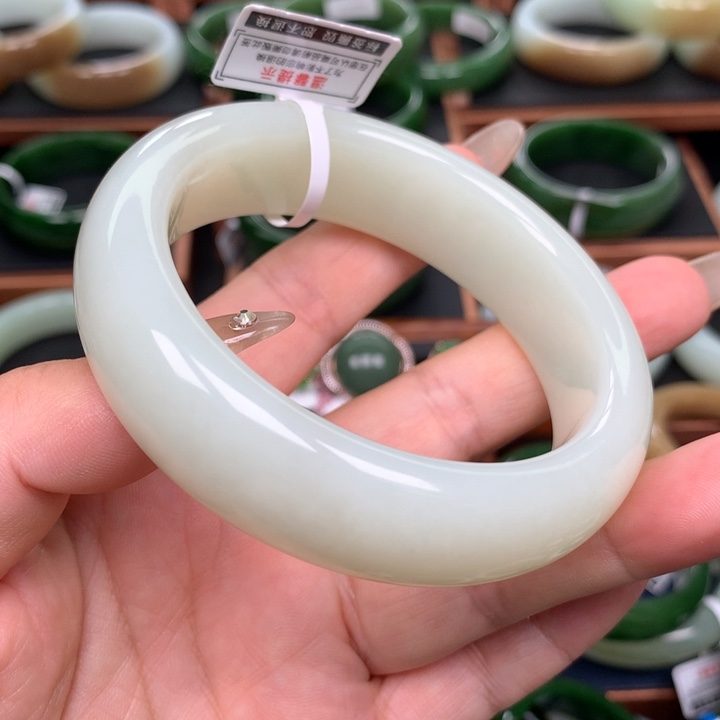 和田玉5960圈口未镶嵌