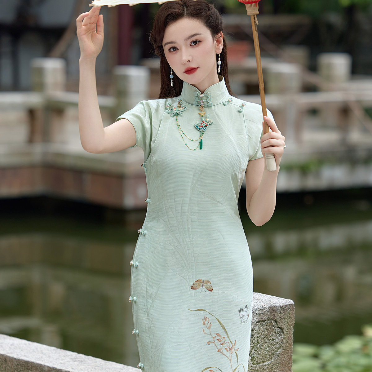 绿腰新品长款真丝金通正绢手绘高端传统古法平裁手工旗袍