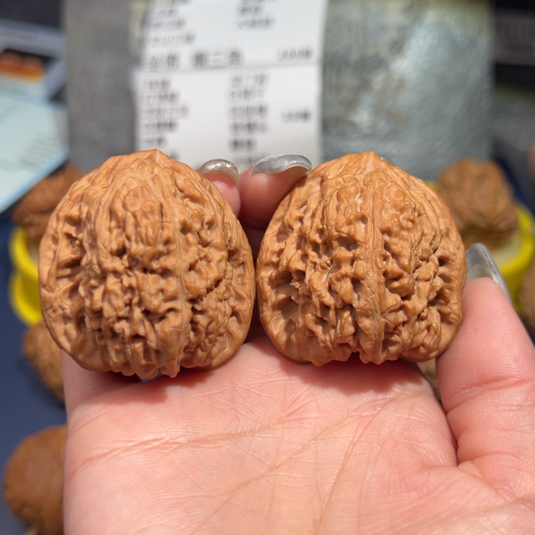 文玩核桃把件丑疆42免