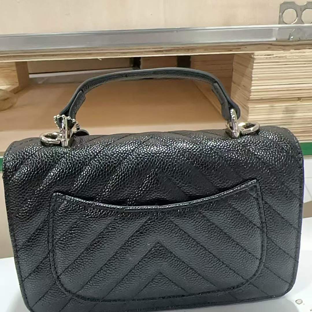 2025新款真皮女包手提信封黑色8561