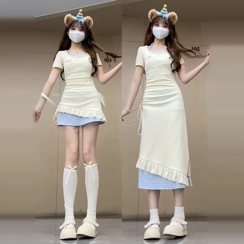 法式粉色假两件挂脖吊带连衣裙女夏季2025新款小个子收腰抽褶长裙