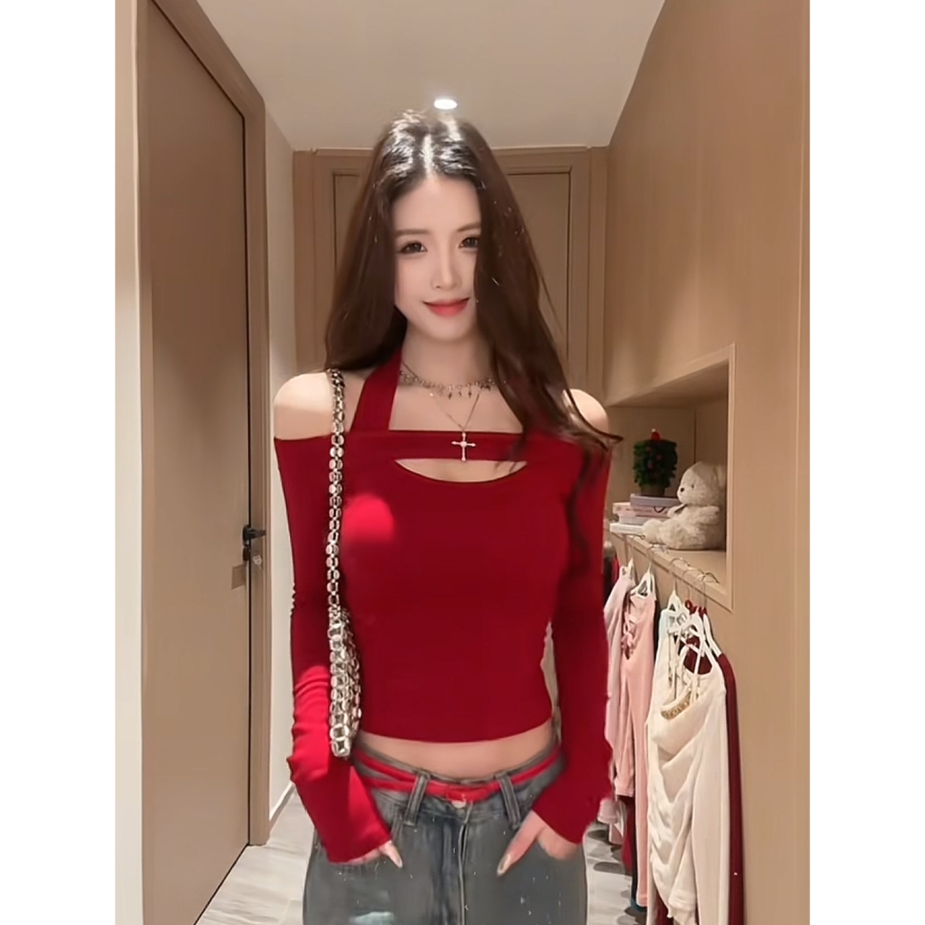 纯欲性感一字肩挂脖长袖t恤女秋冬内搭修身显瘦打底衫上衣F01850