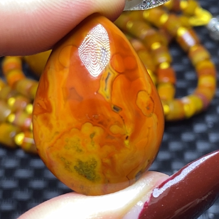 玛瑙/玉髓颈饰未镶嵌