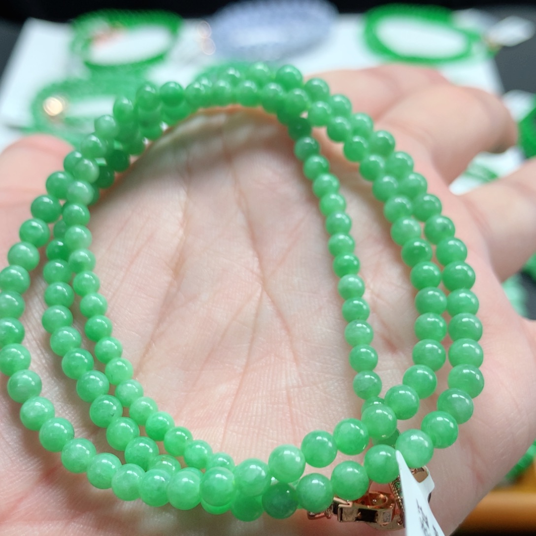 翡翠未镶嵌手链翡翠