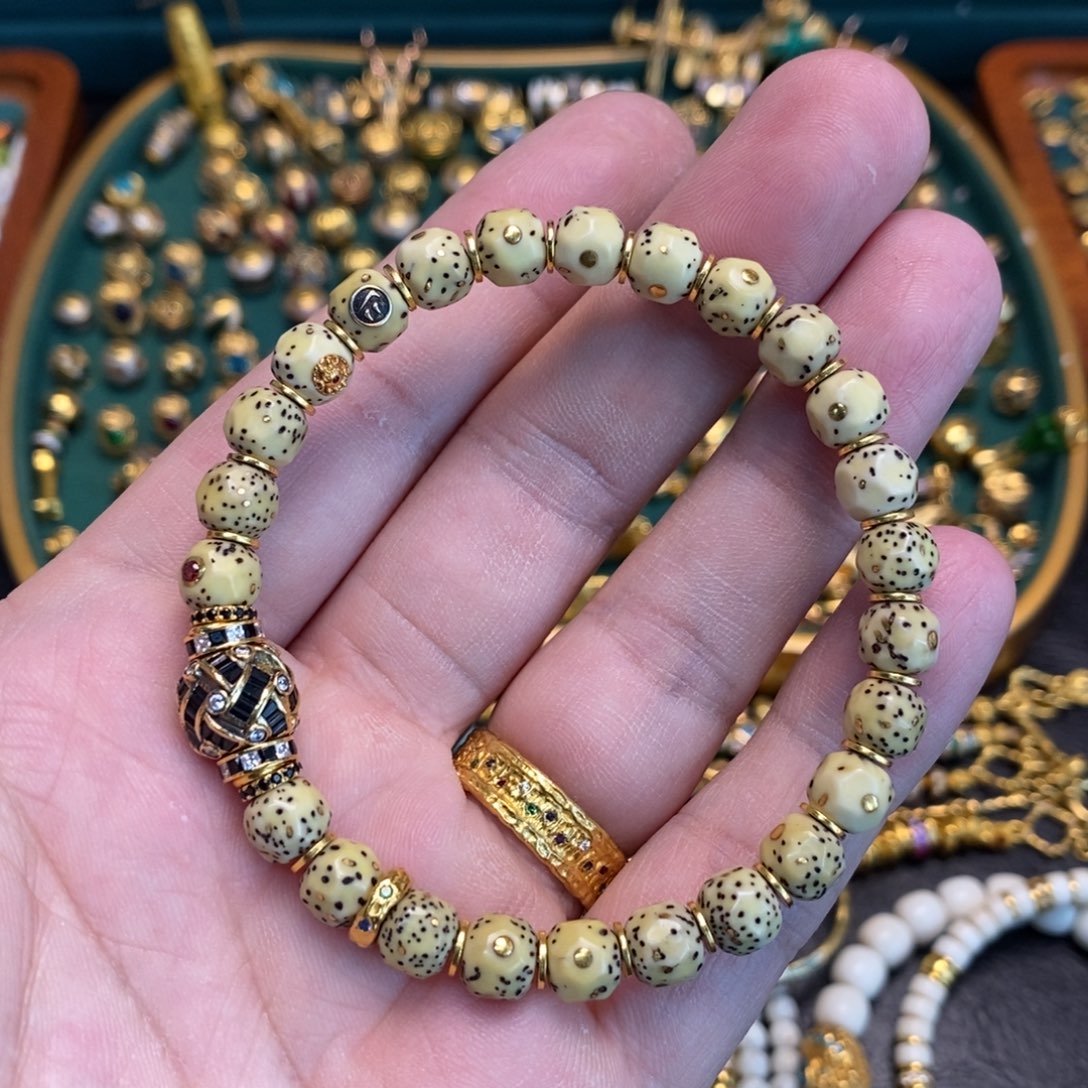 合成立方氧化锆手链足金镶嵌