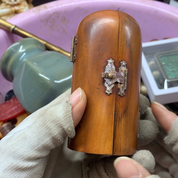 笑***川手工艺品琉璃就业前景不一样哦……头油