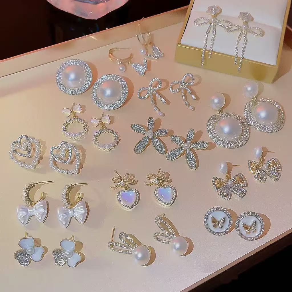 非金属仿珍珠耳饰 耳钉小众设计甜美百搭耳环女气质耳饰