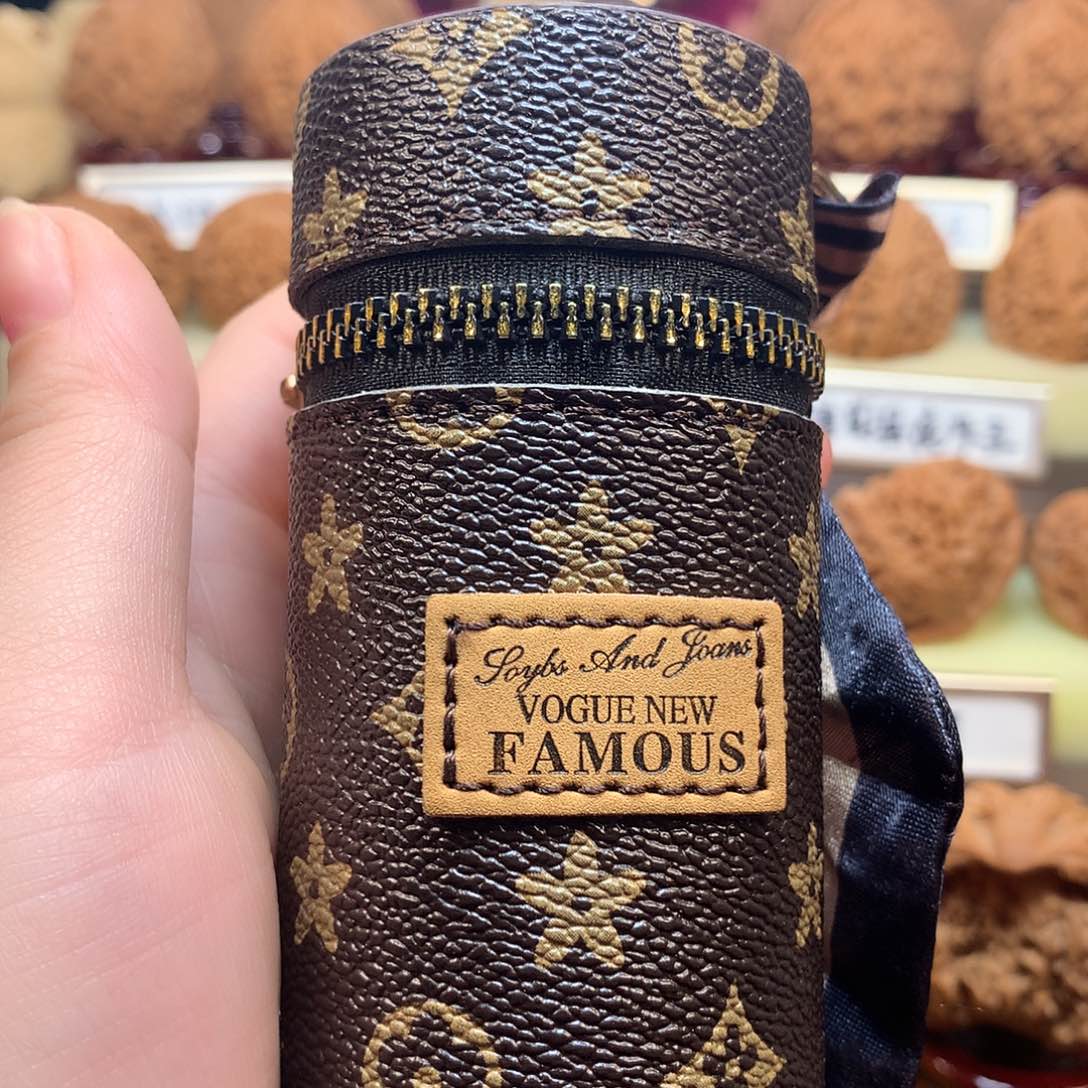 文玩核桃吊坠包包