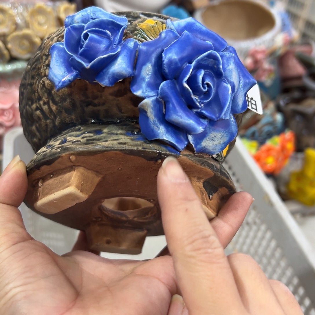 瑕疵614 花盆拍满20元发货，退款拉黑