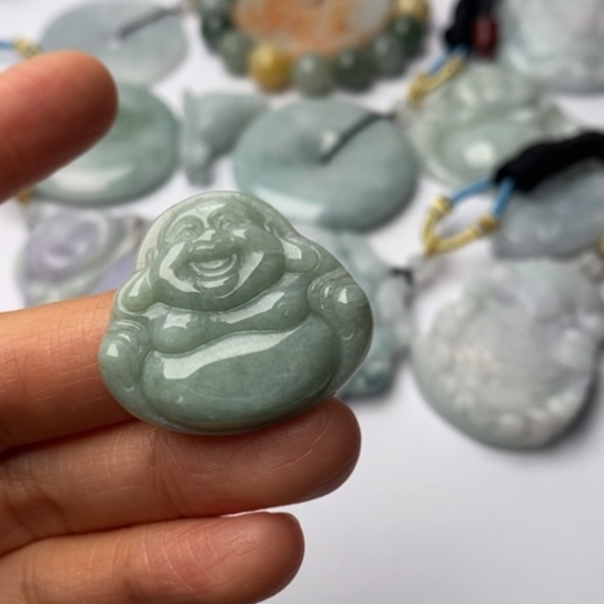 翡翠未镶嵌挂件翡翠