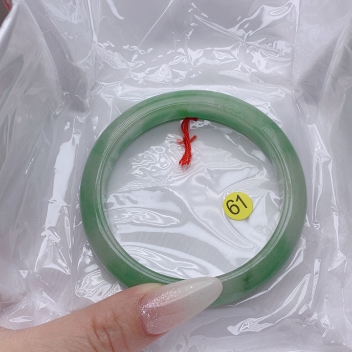 翡翠手镯未镶嵌F61