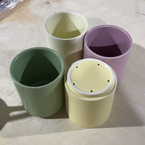 微瑕，不能明火，口径10高12，4个筷子筒