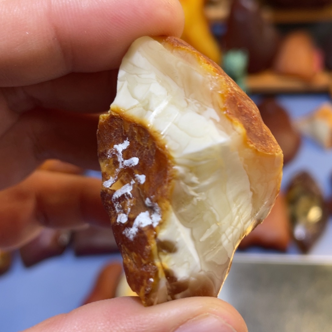 定制琥珀未镶嵌原