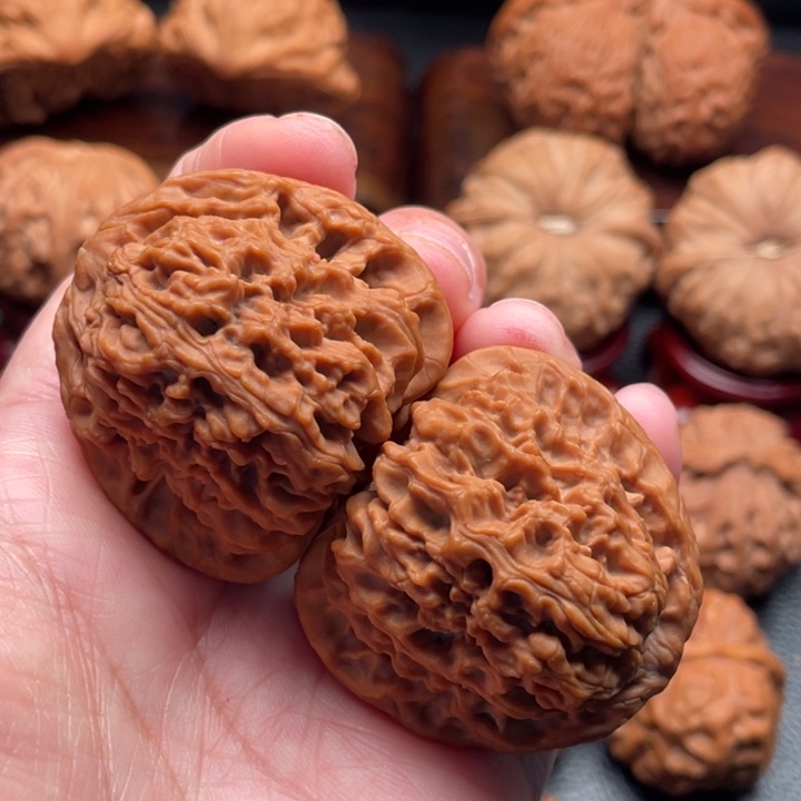 伍***玖文玩核桃吊坠41南疆