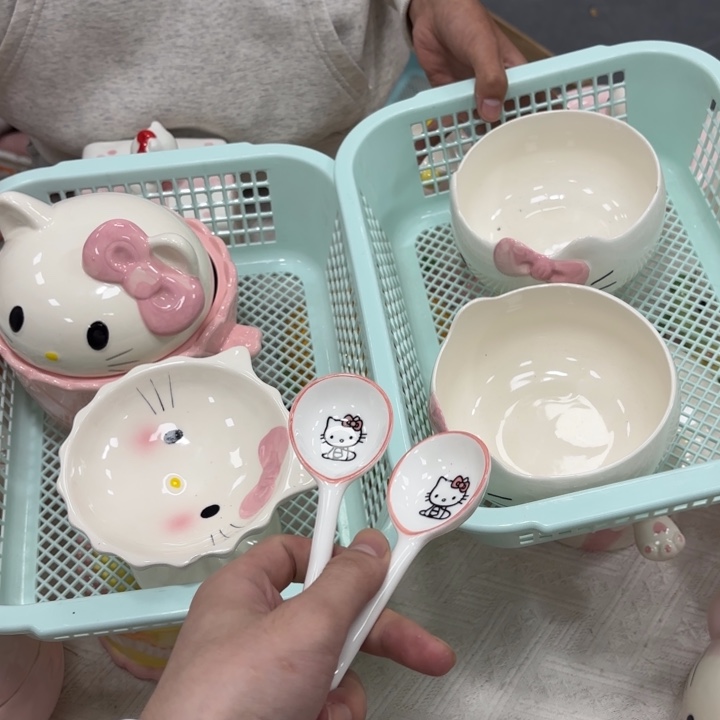 正版 高温釉下彩陶瓷..餐具
