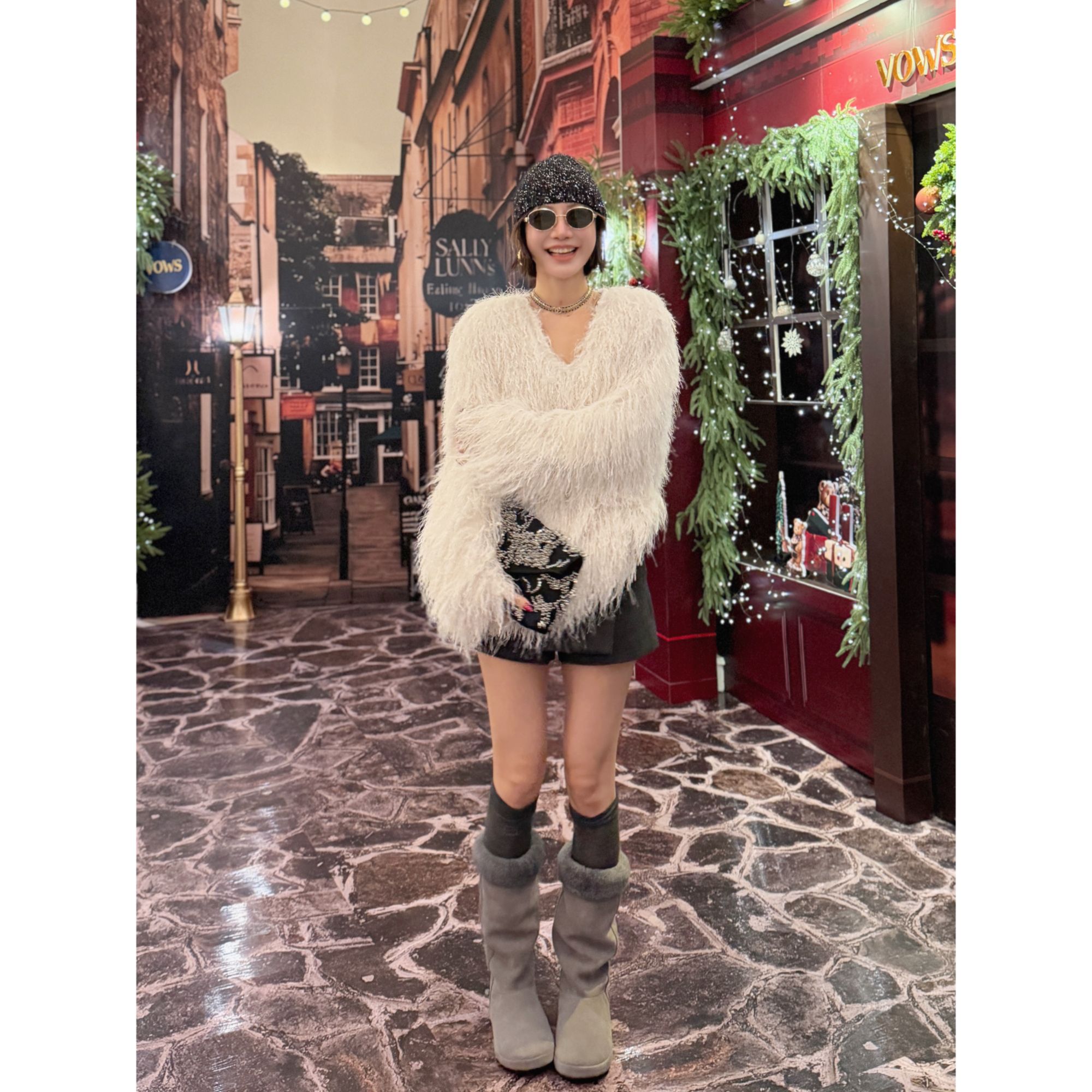 ‘’心动定格云朵‘’斗篷款奶油系穿搭轻奢V领流苏上衣 SWM14984