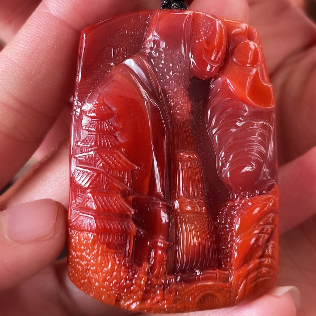 南红玛瑙吊坠未镶嵌