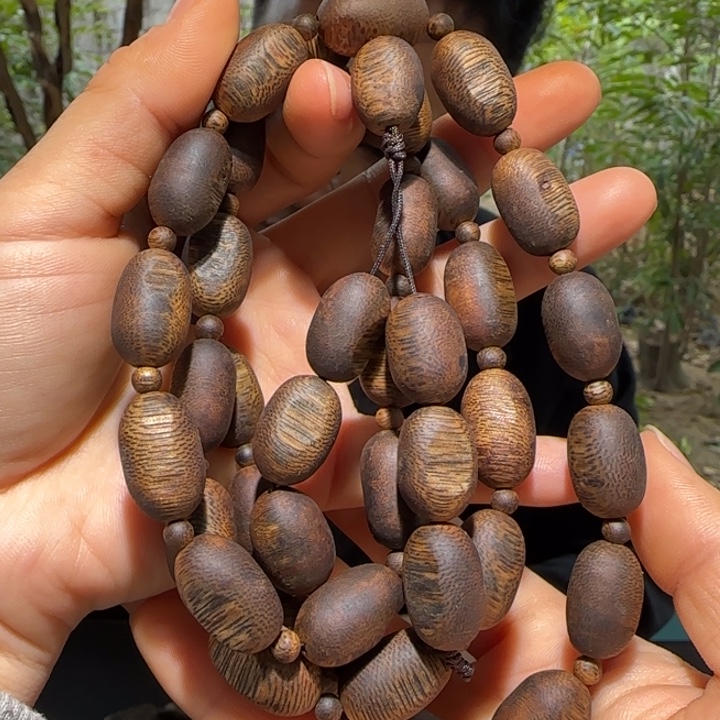 手串沉香蓝香链子52.5克