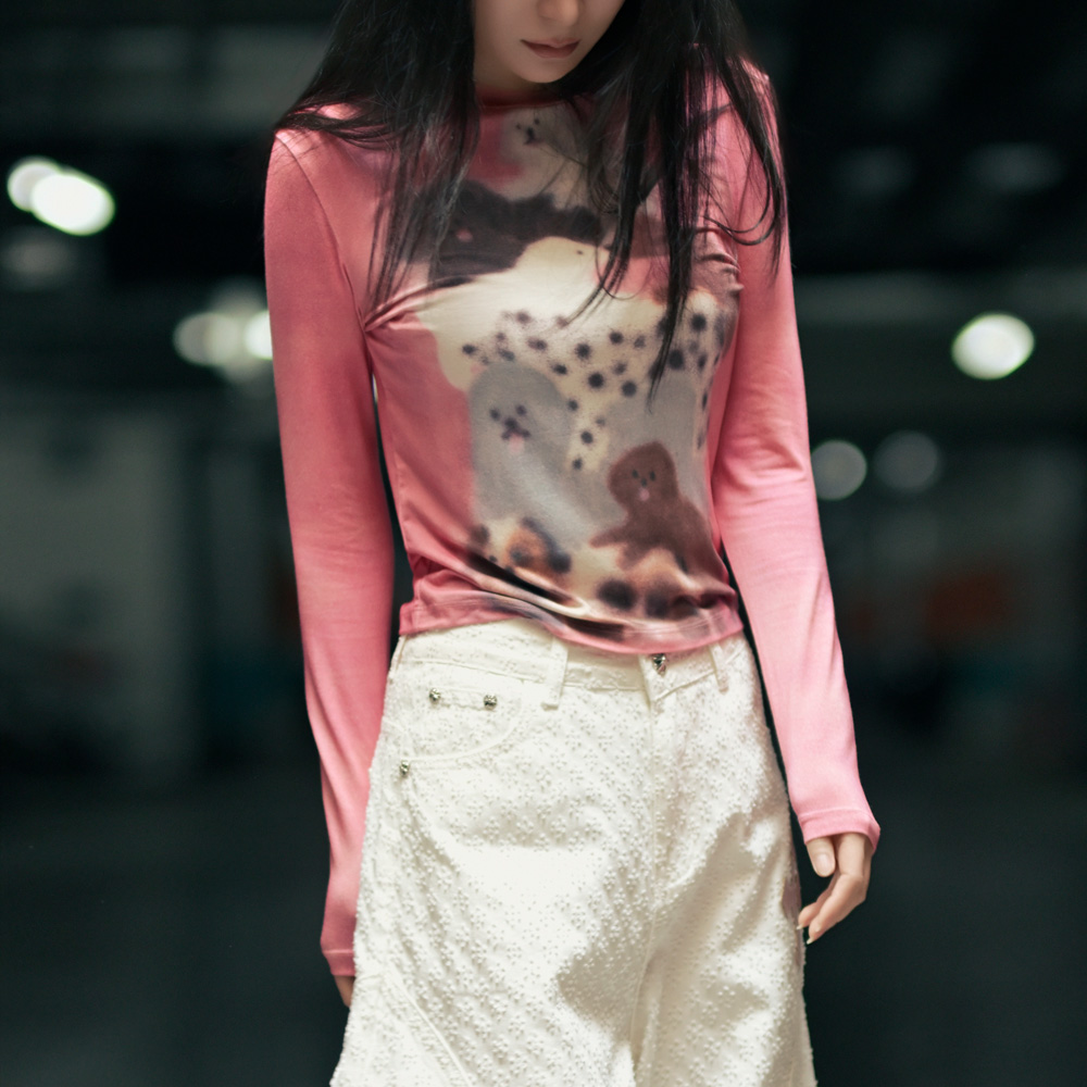 LUNAR NOSTALGIA新款粉色狗狗印花修身显瘦长袖T恤皮肤衣打底衫