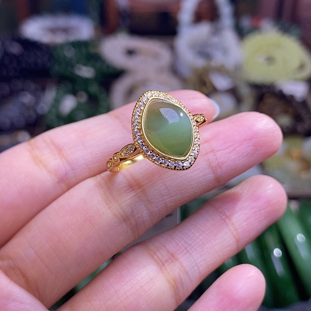 和田玉未镶嵌颈饰碧玉银镶猫眼戒指