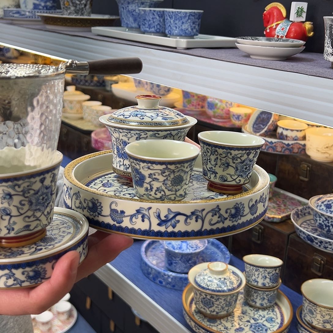 我们的目标是成为一个优秀的人