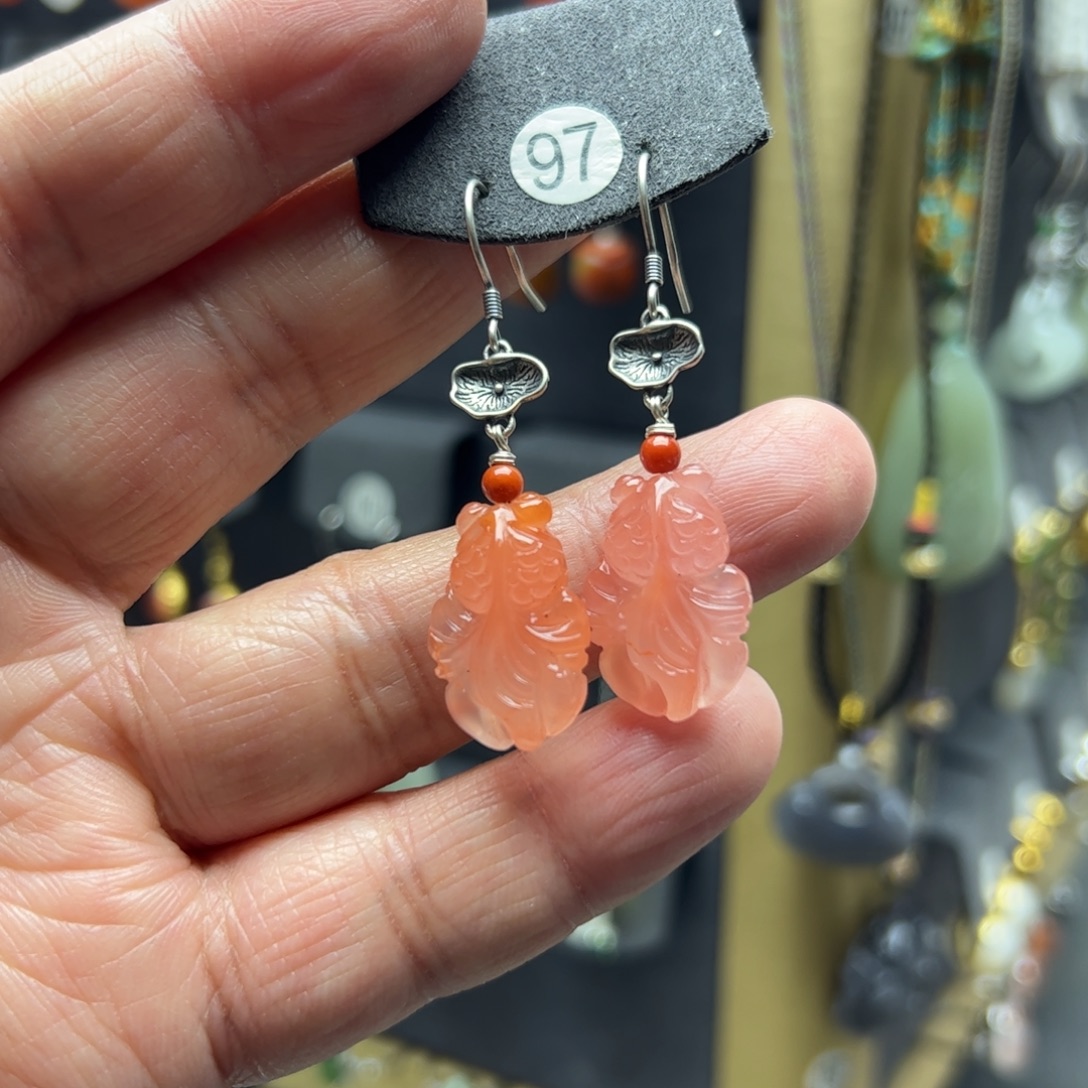 星***r南红玛瑙银S925镶嵌耳饰