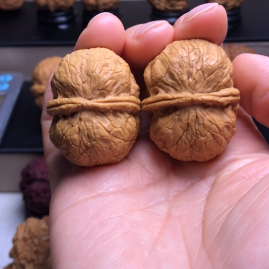 文玩核桃把件玄武元宝7