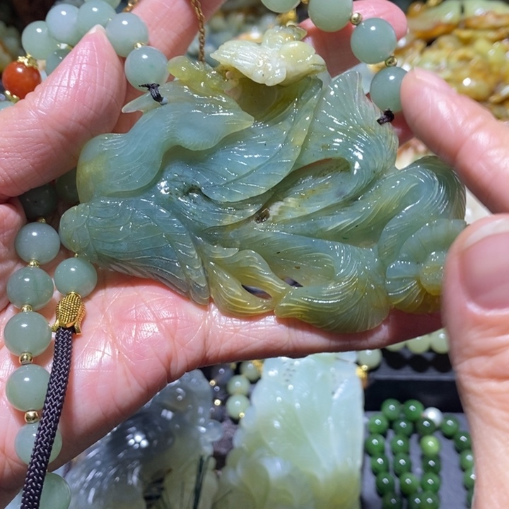 岫玉岫玉吊坠未镶嵌