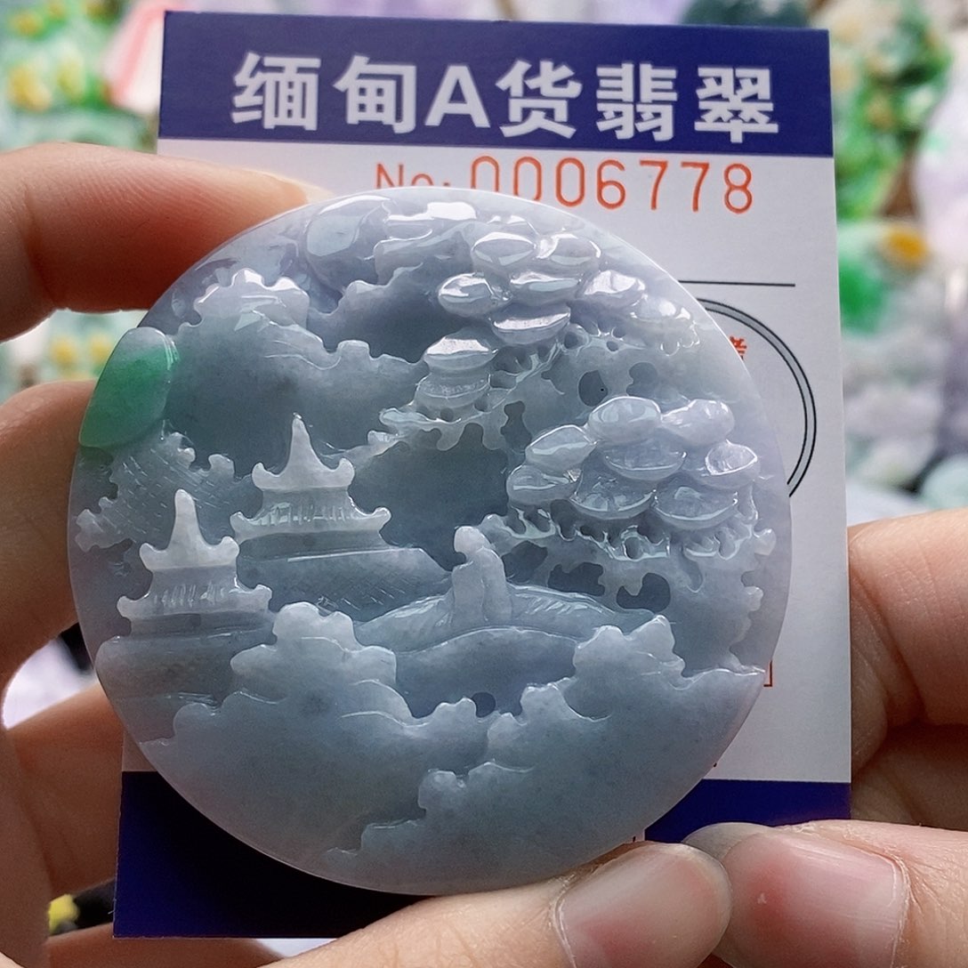 吊坠(不含链)未镶嵌翡翠