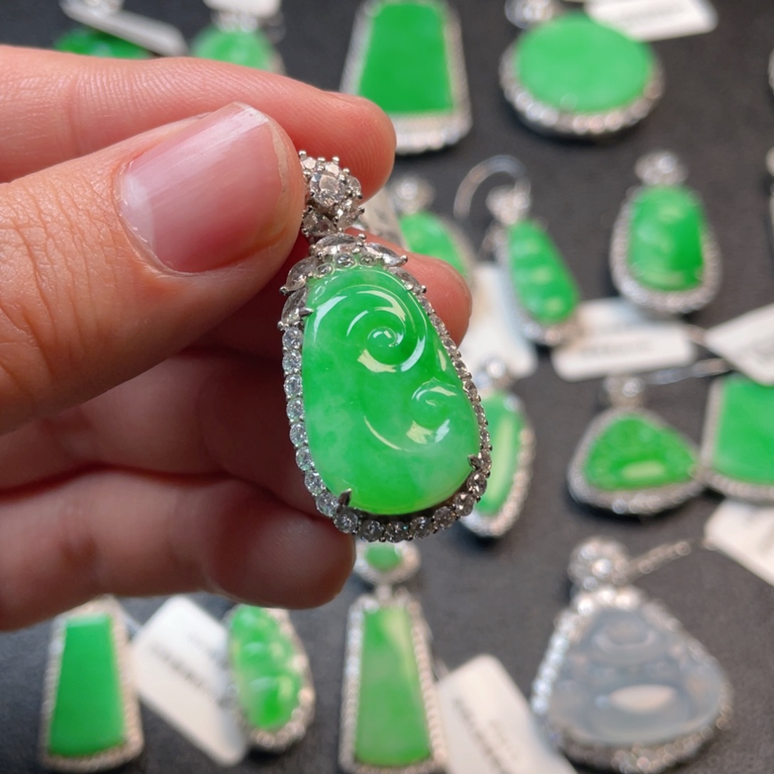 翡翠吊坠(不含链)银S925镶嵌