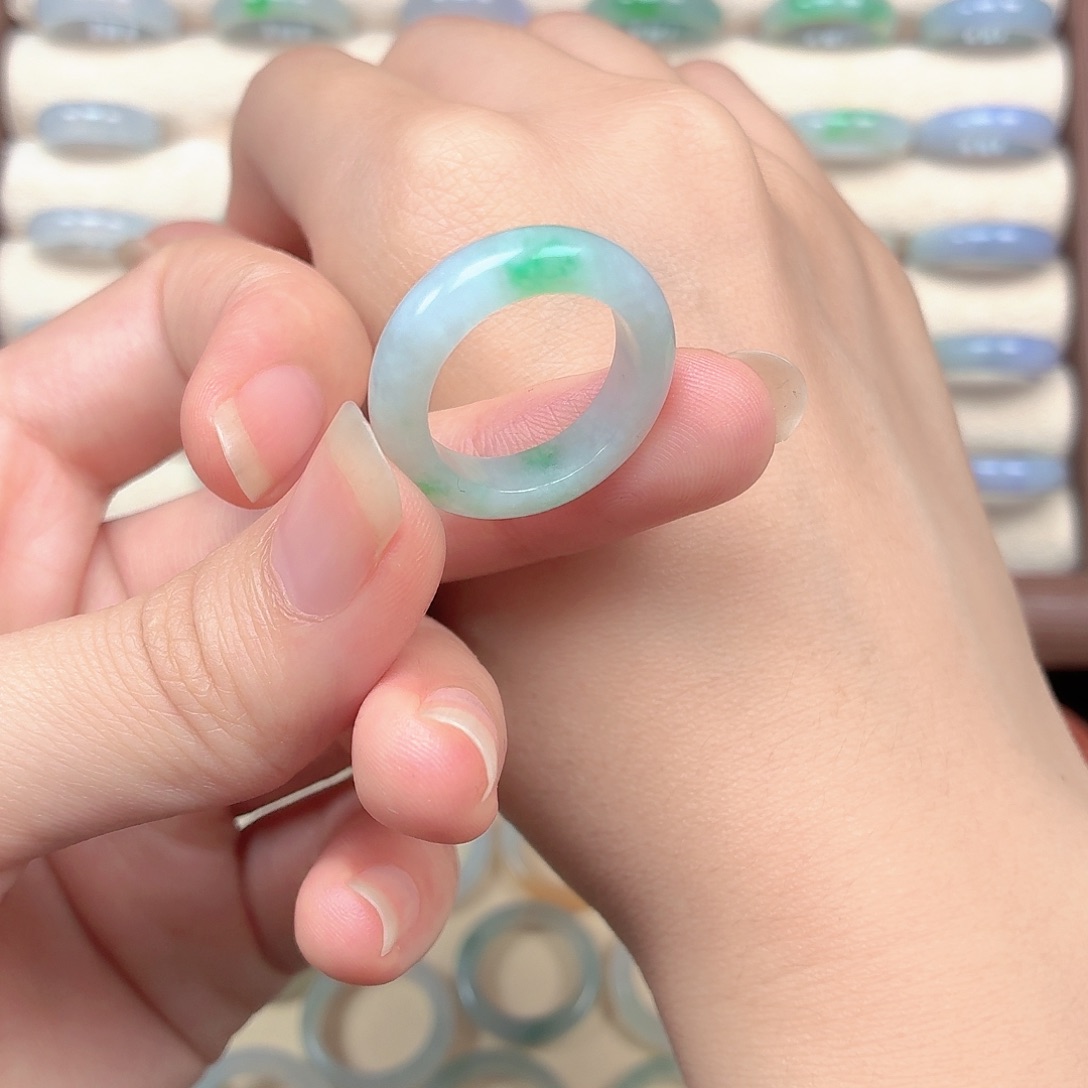 未镶嵌戒指翡翠圈口14