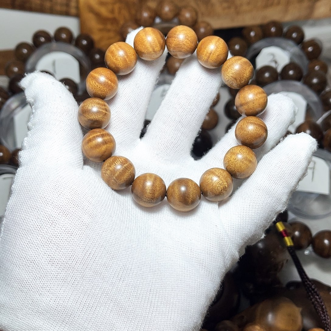 金丝楠小叶金品楠水波枯木老料1.5手串